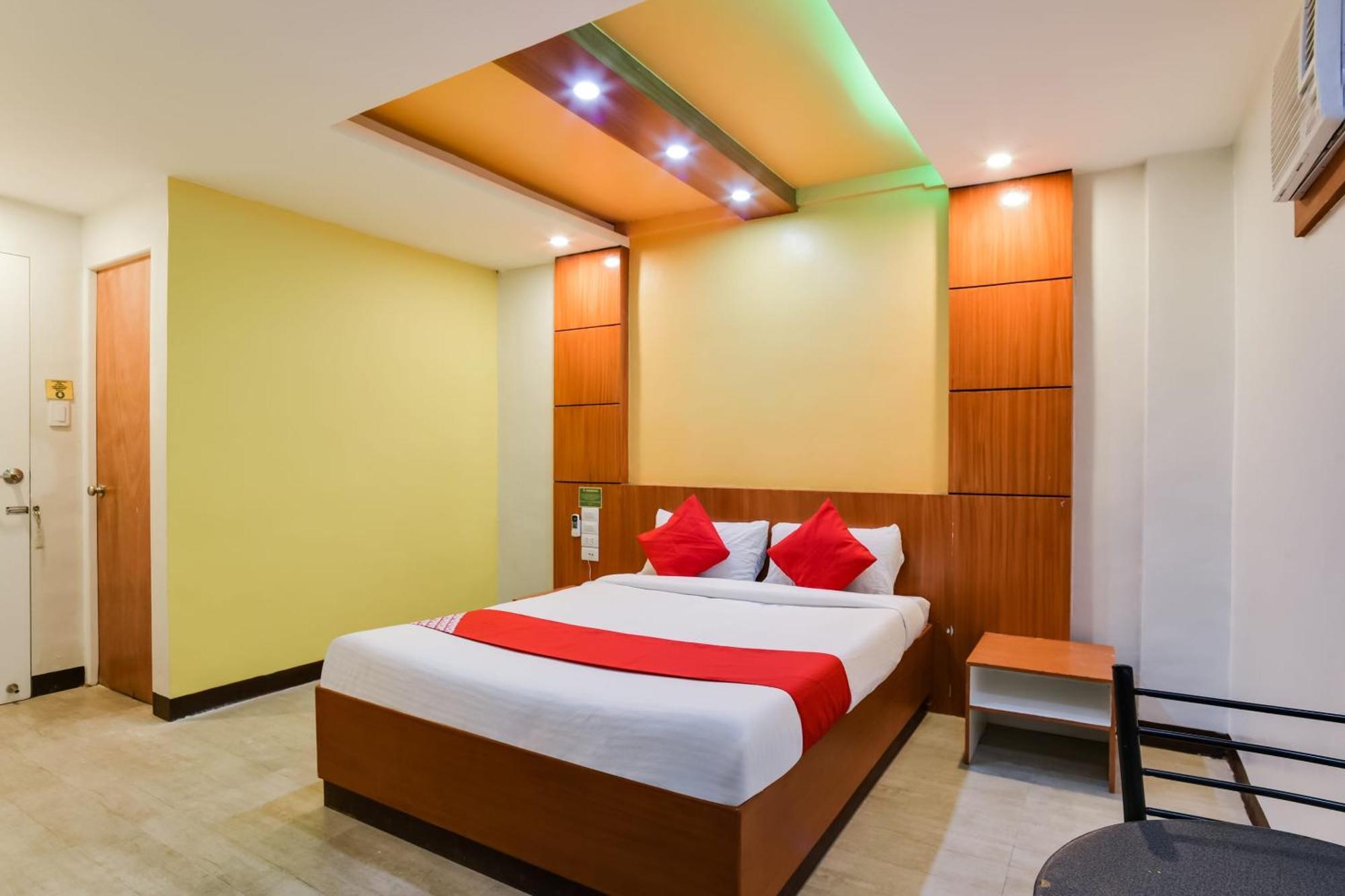 Oyo 473 Ranchotel Drive-In Binan Екстер'єр фото