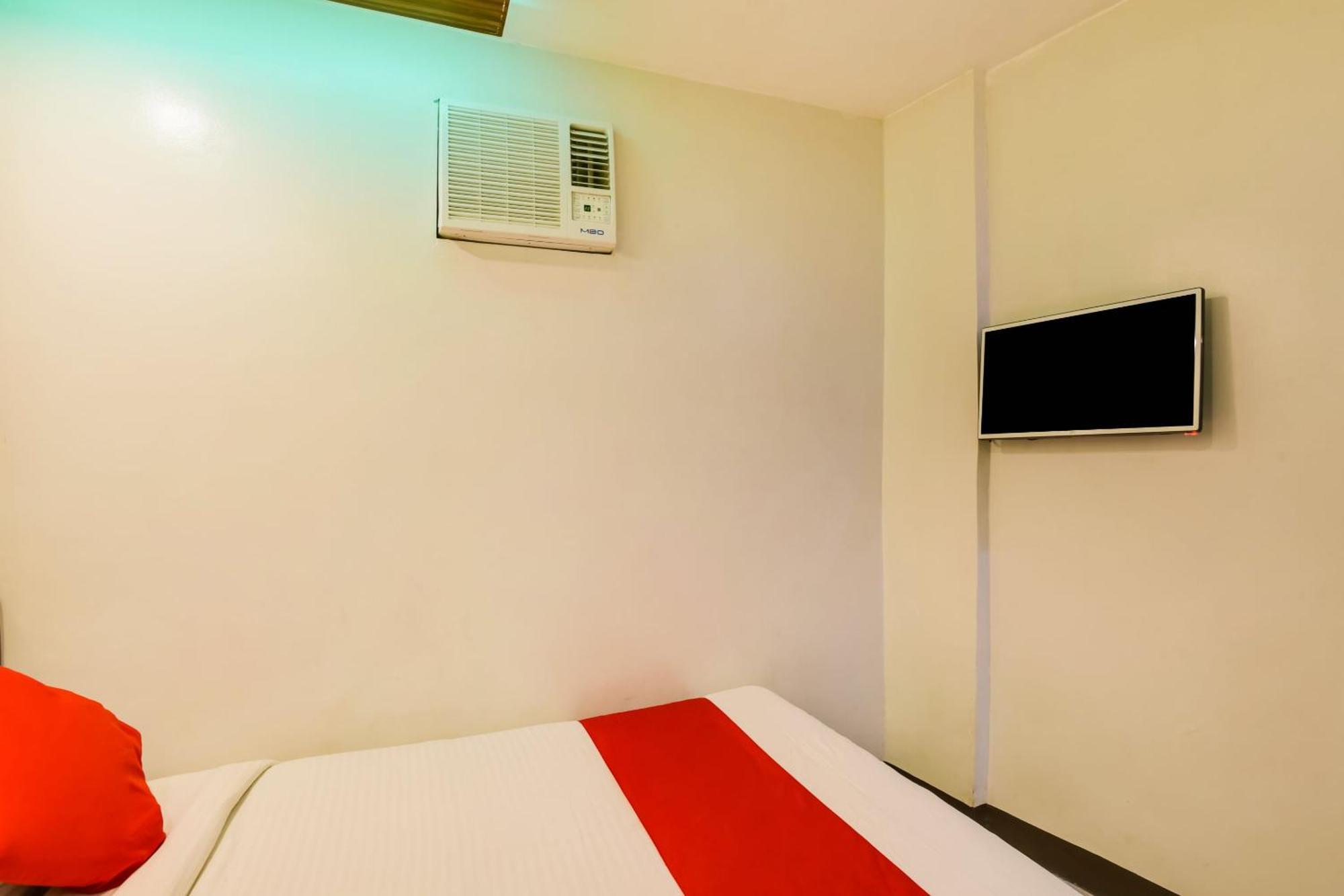 Oyo 473 Ranchotel Drive-In Binan Екстер'єр фото